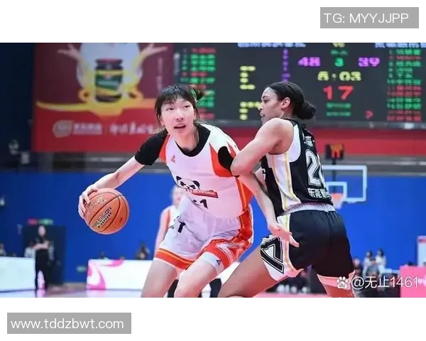 冲突升级！三分王与教练发生激烈争执